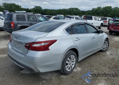 2018 Nissan Altima 2.5 из США, поврежденный, VIN 1N4AL3AP4JC233121